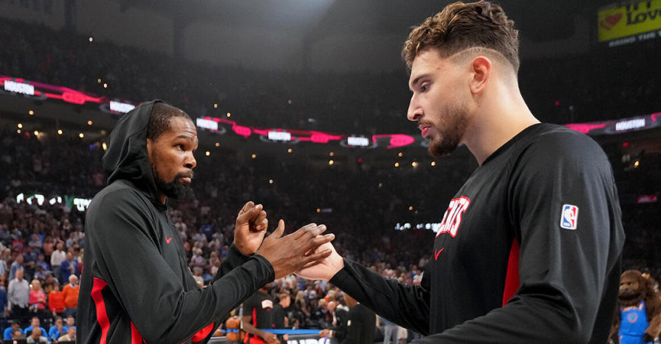 命中都出现, 场比赛的两, 分跳投